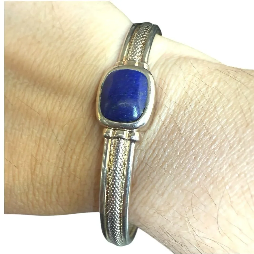 Boho Silver Bangle with Deep Lapis Stone – Artisan Style